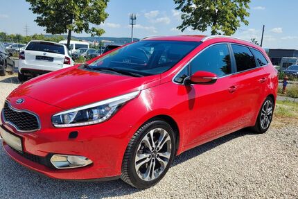 Kia ceed Sportswagon 136.000 km 7.990 &euro; Amberg 92224