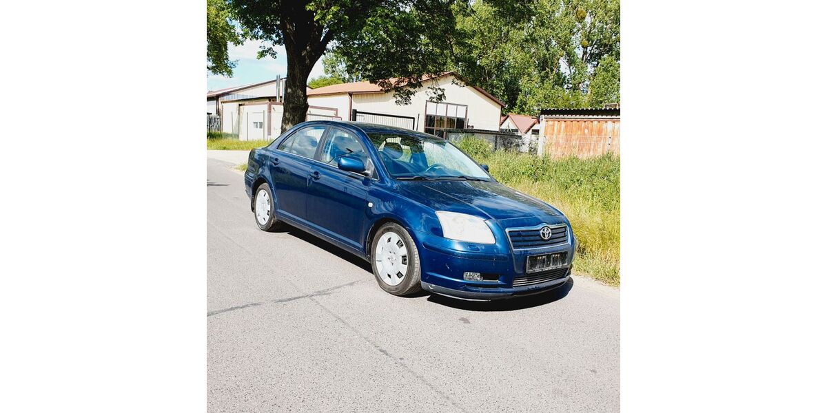 Toyota Avensis 158.998 km 2.800 &euro; Berlin 13629