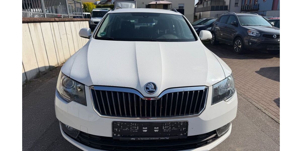 Skoda Superb 261.000 km 4.699 &euro; Freudenstadt 72250