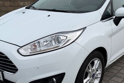 Ford Fiesta 113.999 km 6.550 &euro; Döbeln 04720