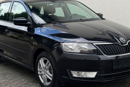Skoda Rapid 119.000 km 5.999 &euro; Eichenau 82223
