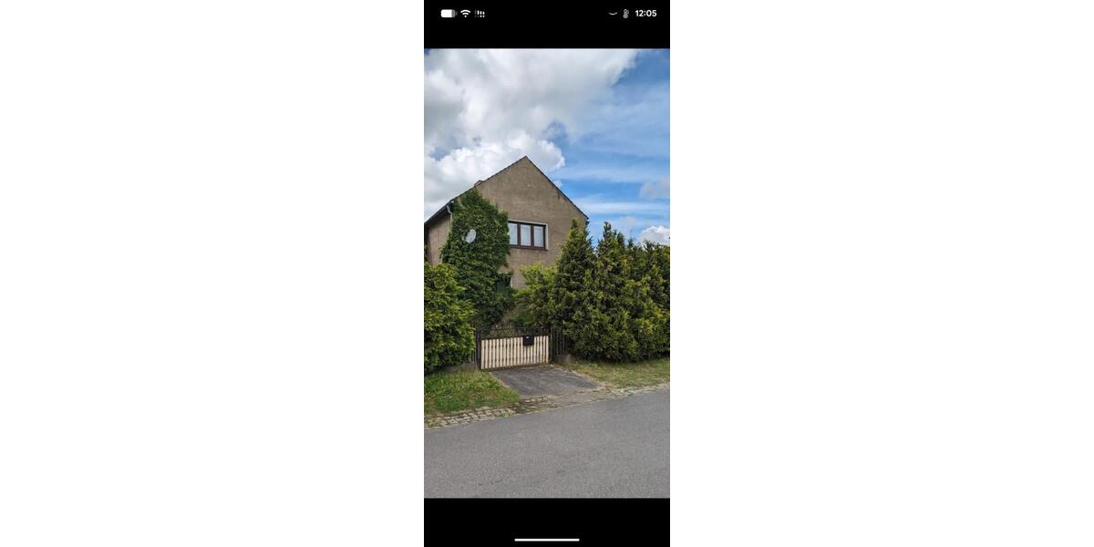 Einfamilienhaus Bad Schmiedeberg - 8 Zimmer, 150 m&sup2;, 79.000&euro; | Angebot:26971212