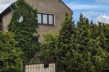 Haus Bad Schmiedeberg - 8 Zimmer, 150 m&sup2;, 79.000&euro; | Angebot:26971212