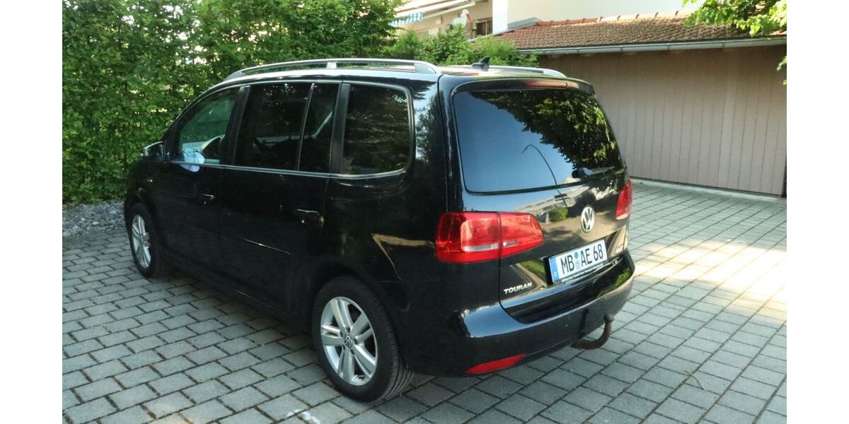 VW Touran 230.000 km 7.000 &euro; HOLZKIRCHEN 83607