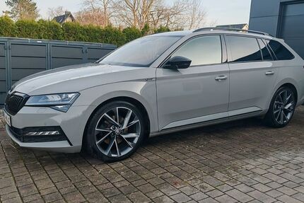 Skoda Superb 121.000 km 22.900 &euro; Schwanewede 28790