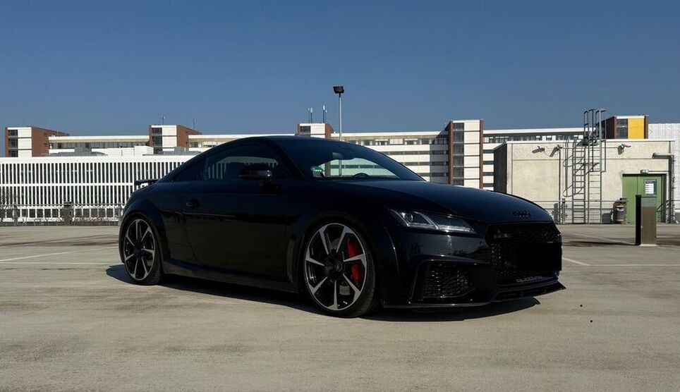 TT RS