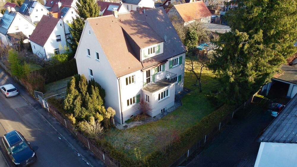 Mehrfamilienhaus, Wohnhaus Augsburg Haunstetten - 9 Zimmer, 219 m&sup2;, 895.000&euro; | Angebot:25736018