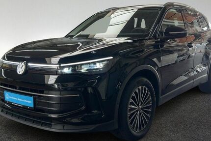 VW Tiguan 25.485 km 33.444 &euro; Hamburg 22761