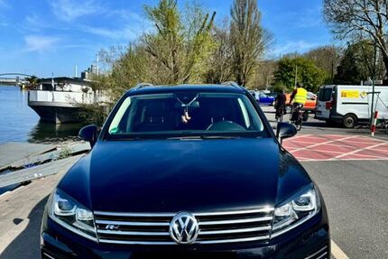 VW Touareg 220.000 km 16.550 &euro; Darmstadt 64283