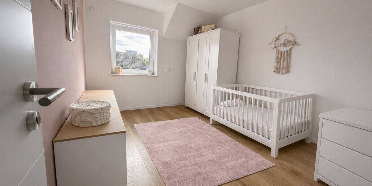 Reihenmittelhaus Stockelsdorf - 5 Zimmer, 105 m&sup2;, 1.890&euro; | Angebot:26799125