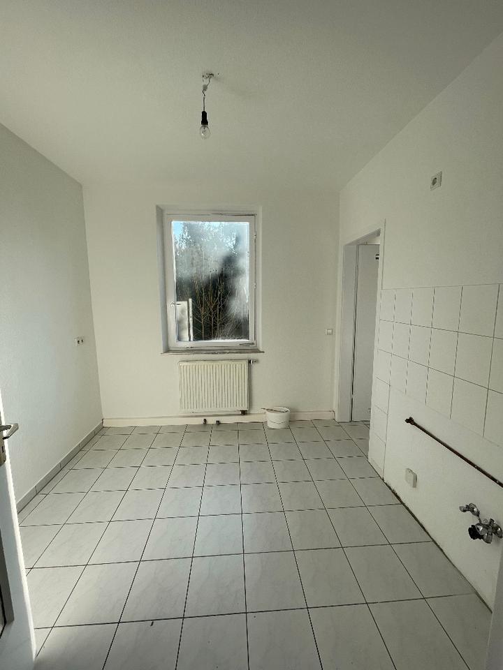 Schöne 3-Zimmer Wohnung mit großem Balkon! zimmer