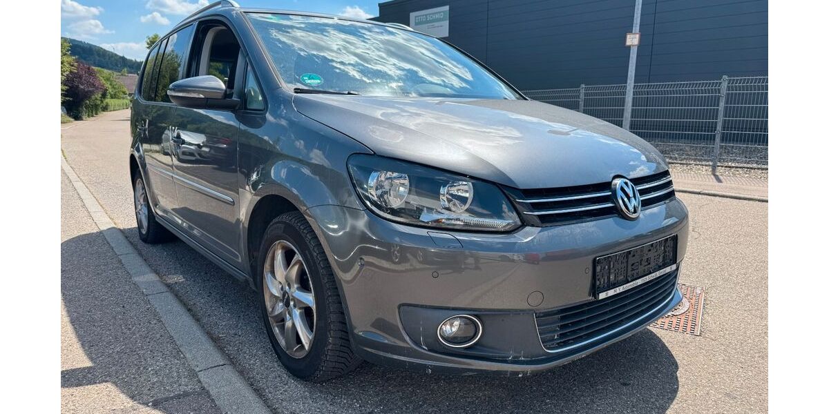 VW Touran 229.000 km 4.390 &euro; Schwäbisch Gmünd 73529