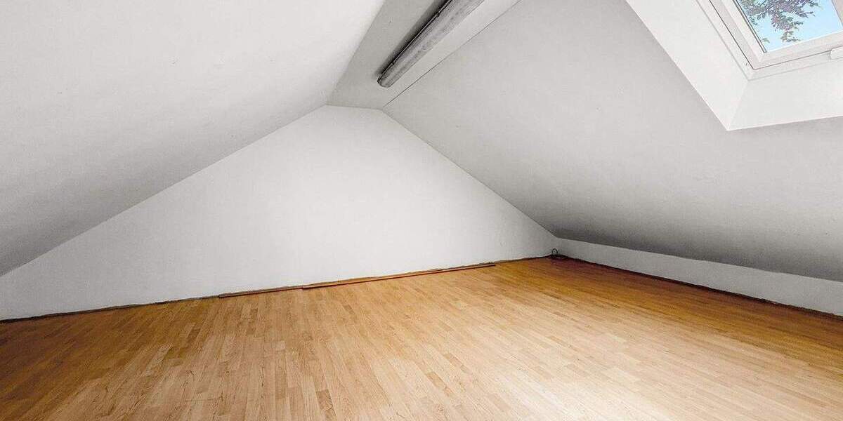 Mehrfamilienhaus, Wohnhaus Heide Süderholm - 6 Zimmer, 195 m&sup2;, 2.290&euro; | Angebot:25997333