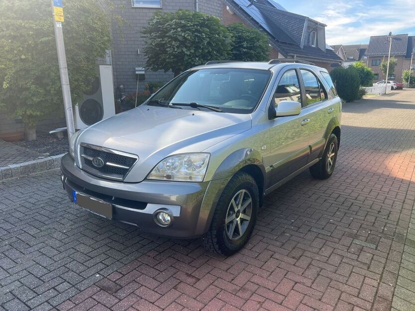 Kia Sorento 186.000 km 2.500 € Aachen 52080