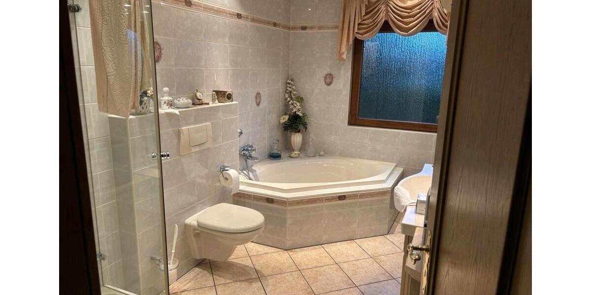 Mehrfamilienhaus, Wohnhaus Oberasbach - 4 Zimmer, 154 m&sup2;, 750.000&euro; | Angebot:25441116