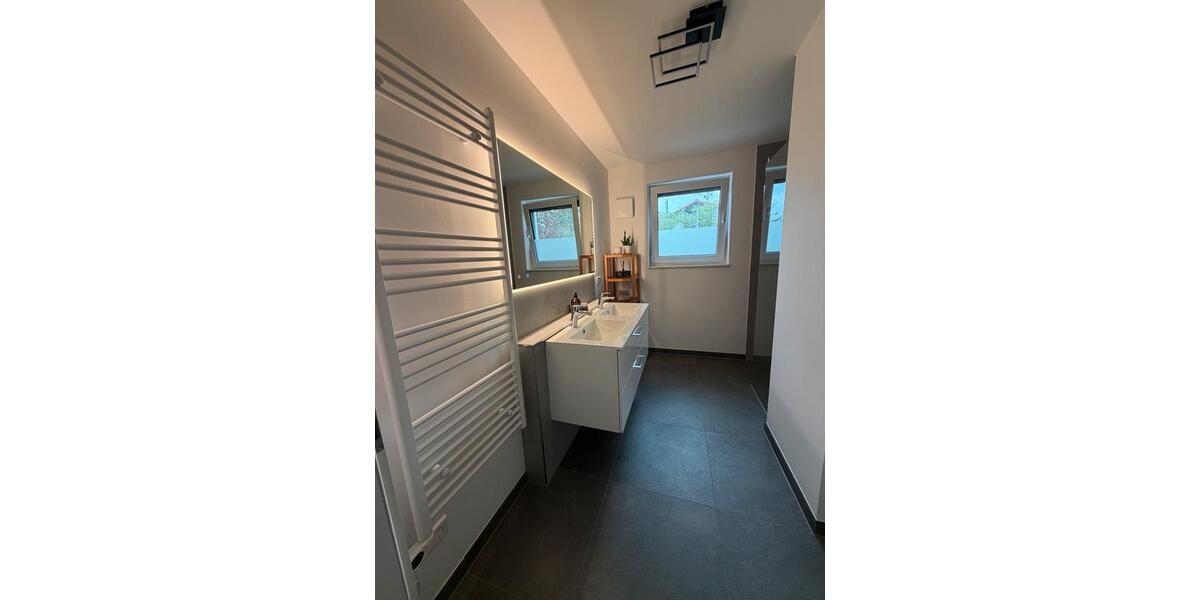 Etagenwohnung Wörrstadt - 4 Zimmer, 98 m&sup2;, 1.550&euro; | Angebot:26395670