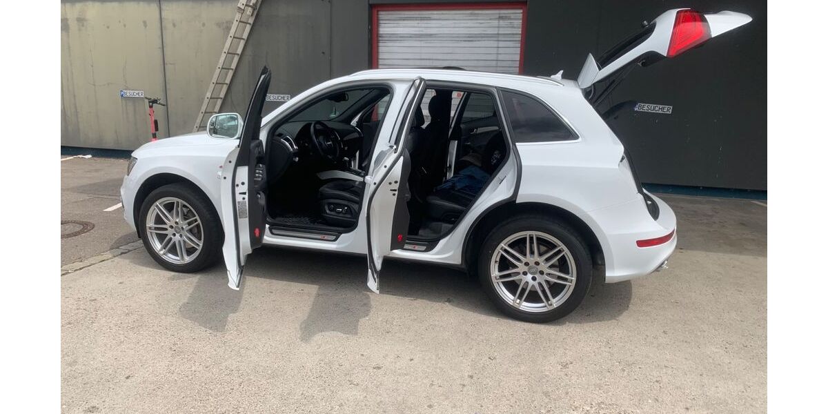 Audi Q5 141.000 km 18.500 &euro; München 80689