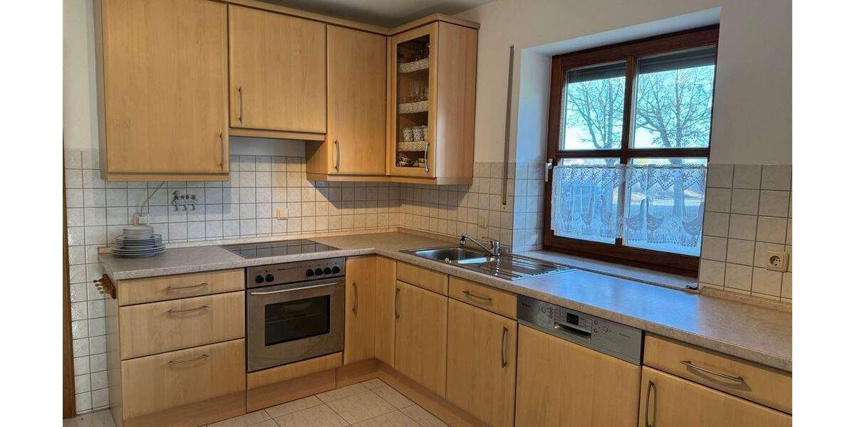Einfamilienhaus Geiselhöring - 6 Zimmer, 237 m&sup2;, 1.300&euro; | Angebot:25562903