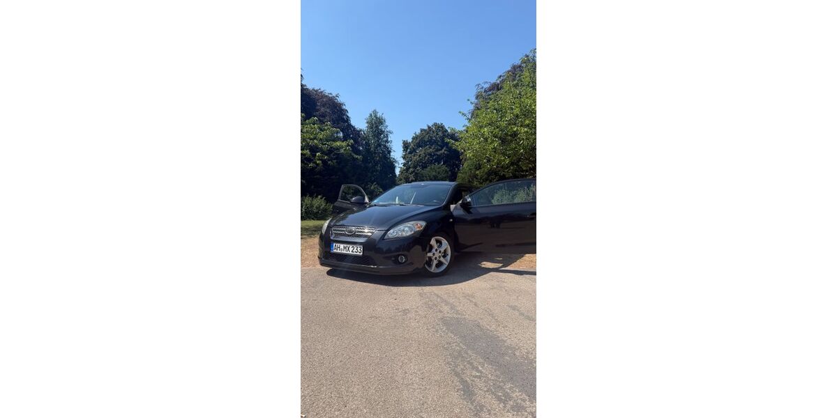 Kia pro ceed / ProCeed 231.000 km 2.350 &euro; Gronau 48599