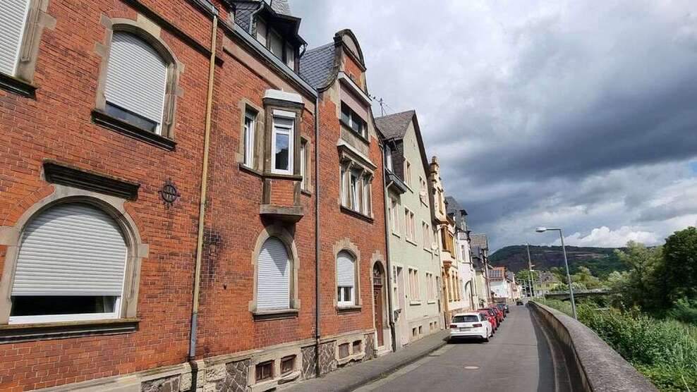 Haus zum Kaufen in Kirn 370.000 € 250 m²