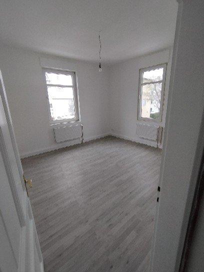 Mehrfamilienhaus, Wohnhaus Frankfurt am Main Niederrad - 16 Zimmer, 225 m&sup2;, 890.000&euro; | Angebot:26165114