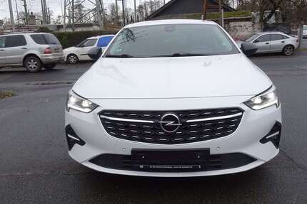 Opel Insignia 139.860 km 12.990 &euro; Düsseldorf 40231