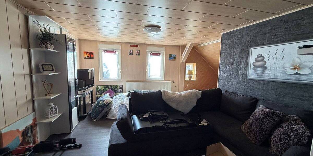 Einfamilienhaus Falkenberg Schmerkendorf - 7 Zimmer, 251 m&sup2;, 180.000&euro; | Angebot:26696009
