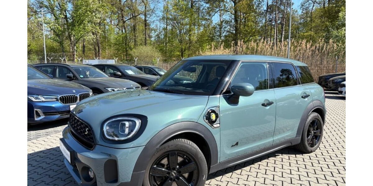 Mini Countryman SE (Cooper) 77.959 km 22.977 &euro; Rödermark 63322