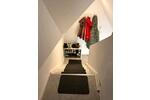 Teilmöbliertes 1 Zimmer Apartment im DG mit Kochecke und