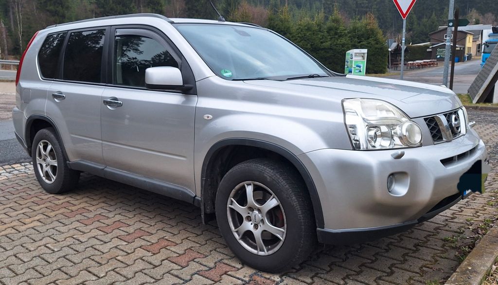 Nissan X-Trail 243.000 km 4.500 &euro; Marienberg OT Pobershau 09496