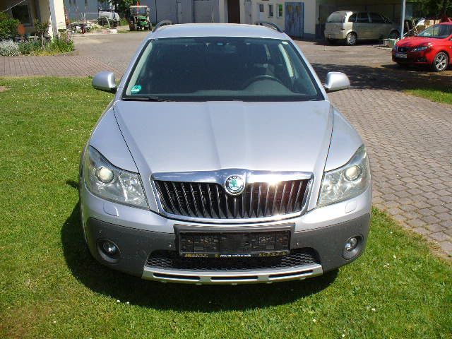 Skoda Octavia 282.100 km 4.950 &euro; Schmidmuehlen 92287