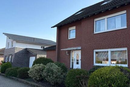 Haus Gronau (Westfahlen) - 6 Zimmer, 140 m&sup2;, 310.000&euro; | Angebot:25395303