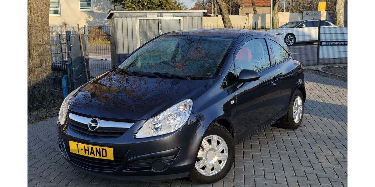 Opel Corsa 179.000 km 2.950 &euro; Heyrothsberge Bideritz 39175