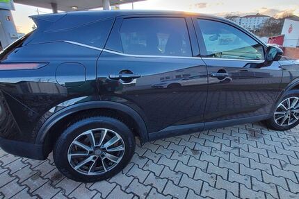 Nissan Qashqai 84.000 km 20.500 &euro; Waffenbrunn 93494