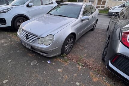 Mercedes-Benz C 220 250.000 km 2.500 &euro; Neukirchen-Vluyn 47506