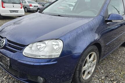 VW Golf 311.555 km 800 &euro; Taucha 04425