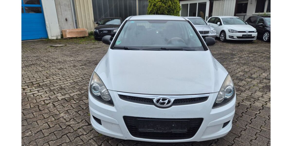 Hyundai i30 189.000 km 1.900 &euro; Erbach 89155