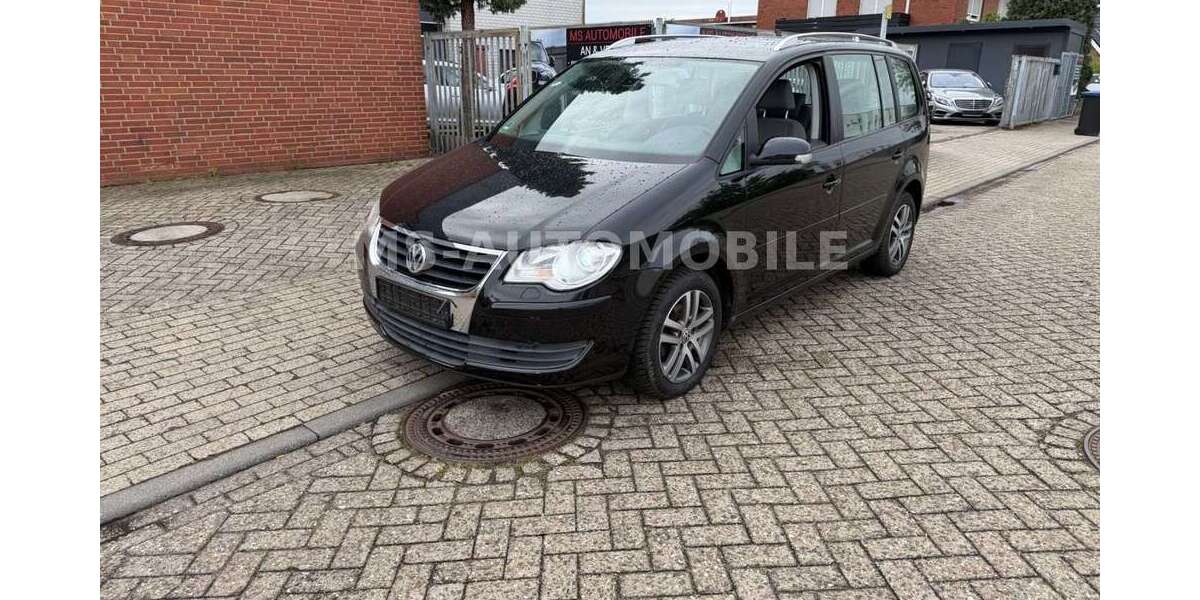 VW Touran 234.000 km 2.750 &euro; Nordhorn 48529