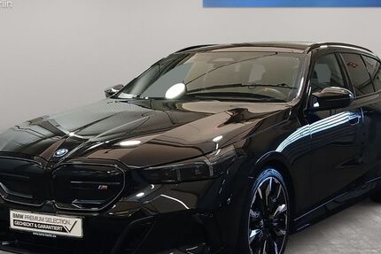 BMW i5 28.246 km 80.900 &euro; Berlin 14057
