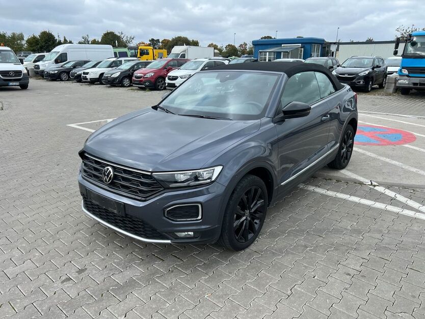 VW T-Roc 44.367 km 17.950 € MITTENWALDE 15749
