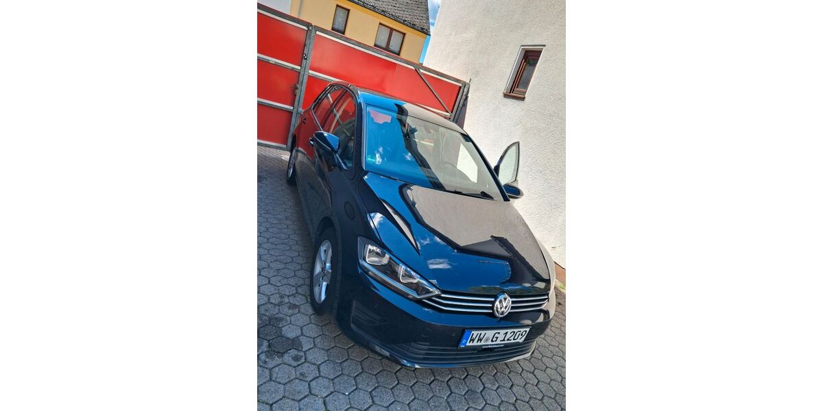 VW Golf Sportsvan 72.770 km 12.000 &euro; Westerburg 56457