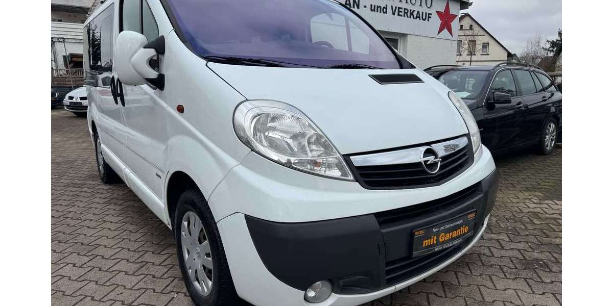Opel Vivaro 124.000 km 9.999 &euro; Löhne 32584