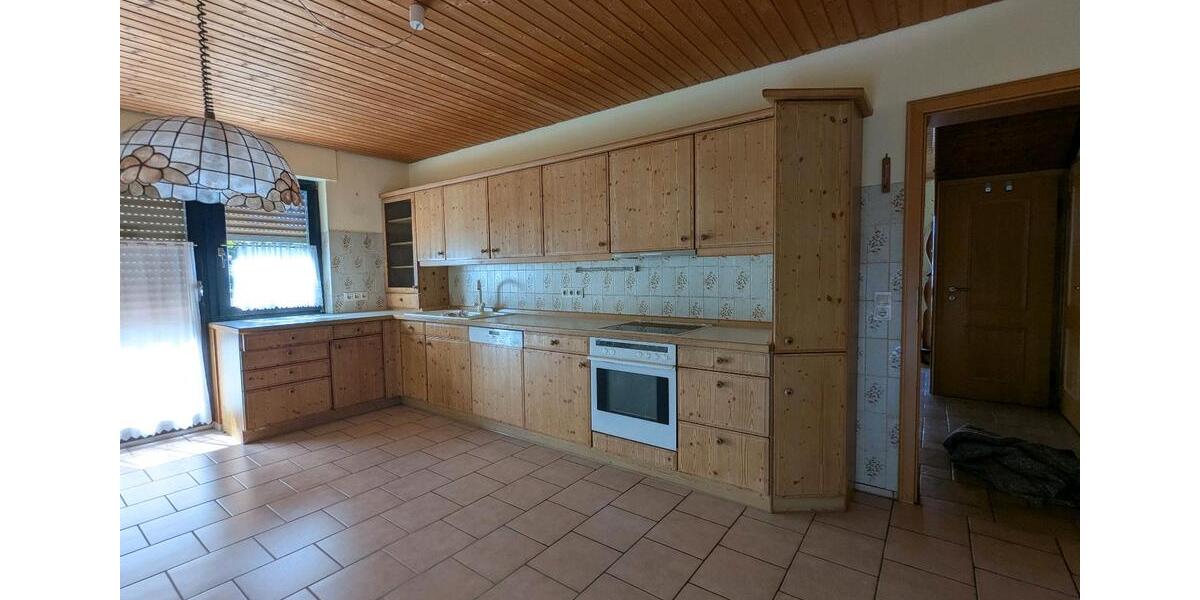 Einfamilienhaus Blieskastel - 5 Zimmer, 156 m&sup2;, 182.000&euro; | Angebot:27014469