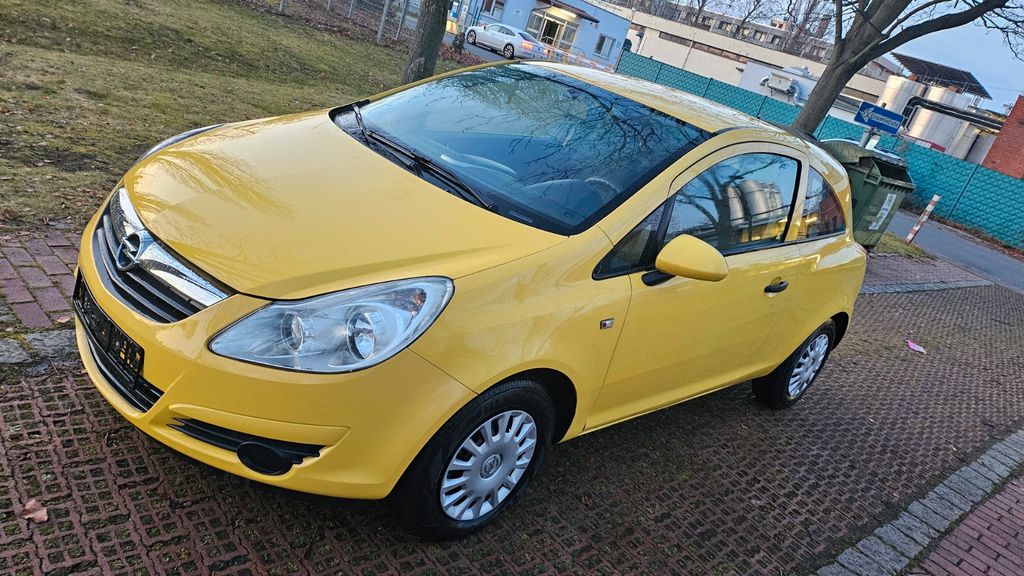Opel Corsa 147.800 km 1.950 € Berlin 14199