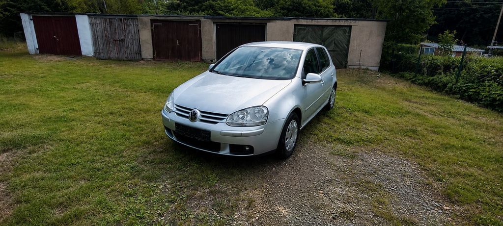 VW Golf 171.000 km 3.500 &euro; Freiberg 09599