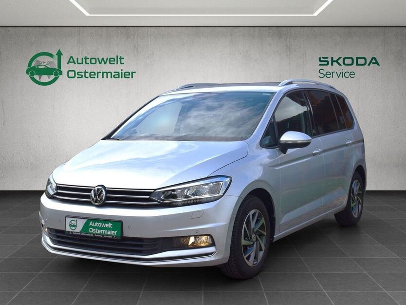 VW Touran 14.385 km 22.385 € Tacherting 83342