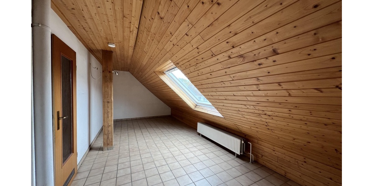 Großzügiges Wohnglück mit Platzgarantie - Etagenwohnung Hildesheim Itzum | Angebot:26998574