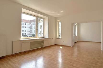 Wohnung zum Mieten in Hannover 956 € 96 m²