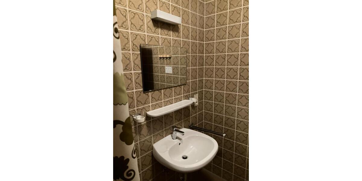 Mehrfamilienhaus, Wohnhaus Monzelfeld - 50 Zimmer, 1.000 m&sup2;, 630.000&euro; | Angebot:25304766