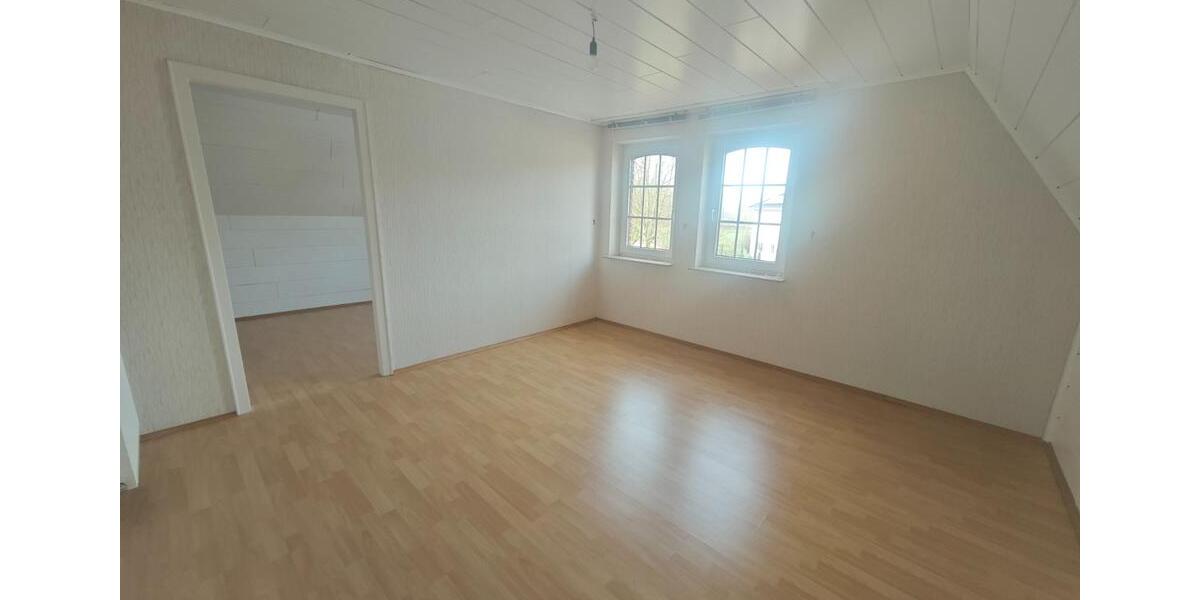 Einfamilienhaus Gangelt - 5 Zimmer, 150 m&sup2;, 1.185&euro; | Angebot:25449519